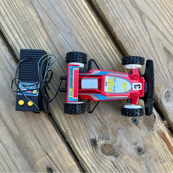 VINTAGE but BRAND NEW 🤯 & working Mini Fox Racing Red car Wired Remote Control - Picture 12 of 16